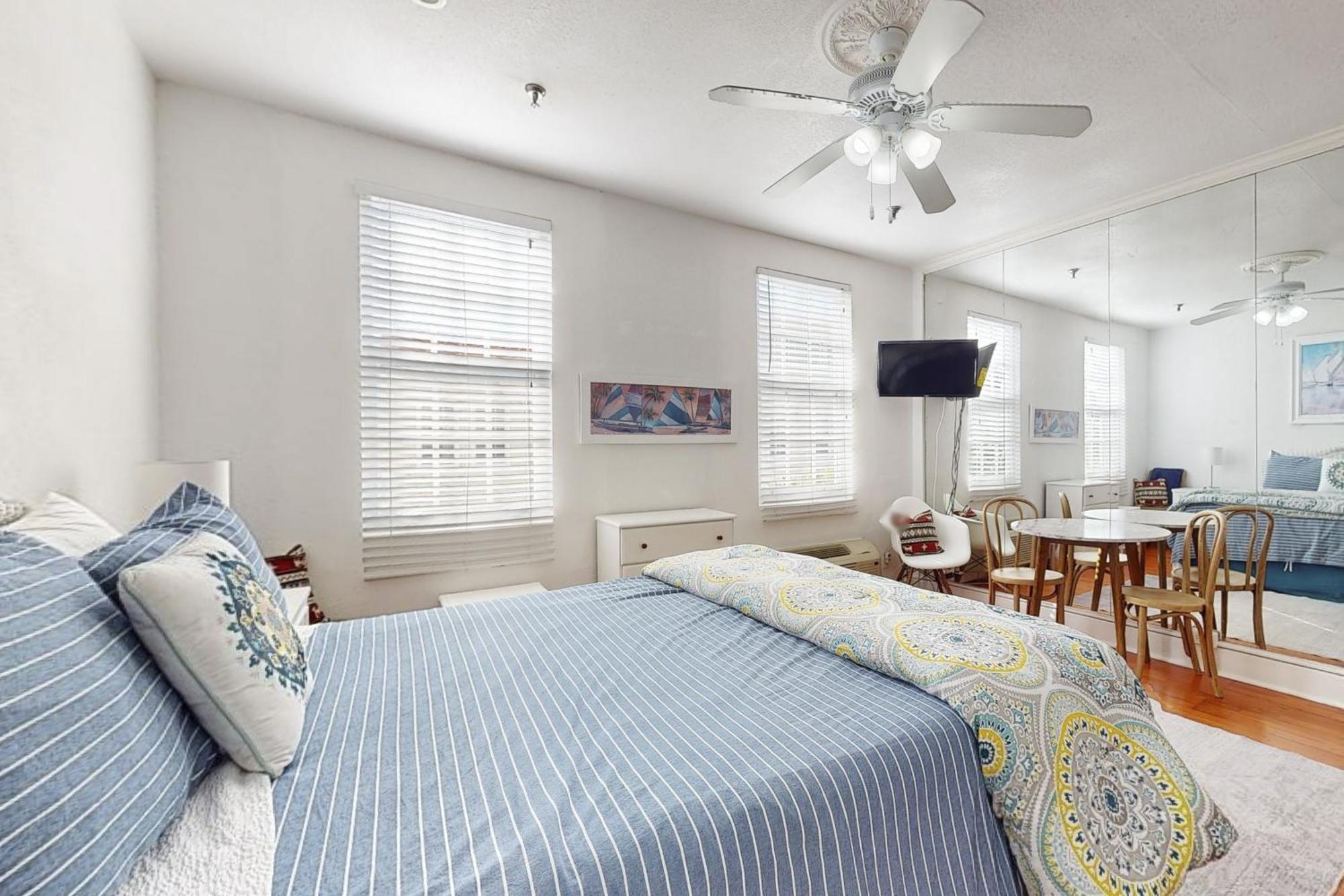 Palm Beach Hotel & Sunrise Cottage Esterno foto