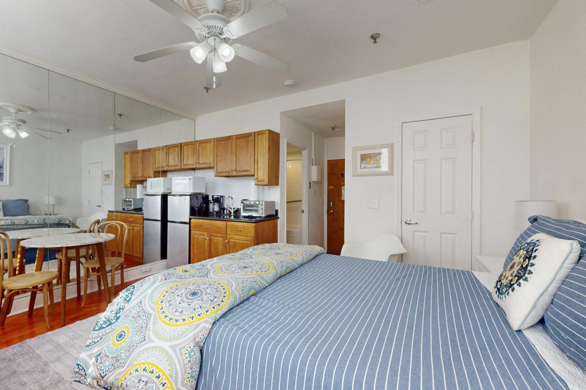 Palm Beach Hotel & Sunrise Cottage Esterno foto
